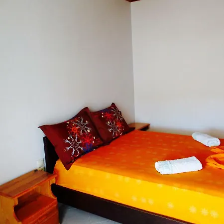 Baka Hotel *